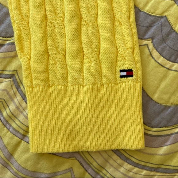 Tommy Hilfiger Round Neck Pullover Swatter - Picture 7 of 9